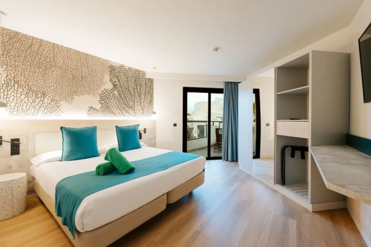 2 Bedrooms Standard Apartment