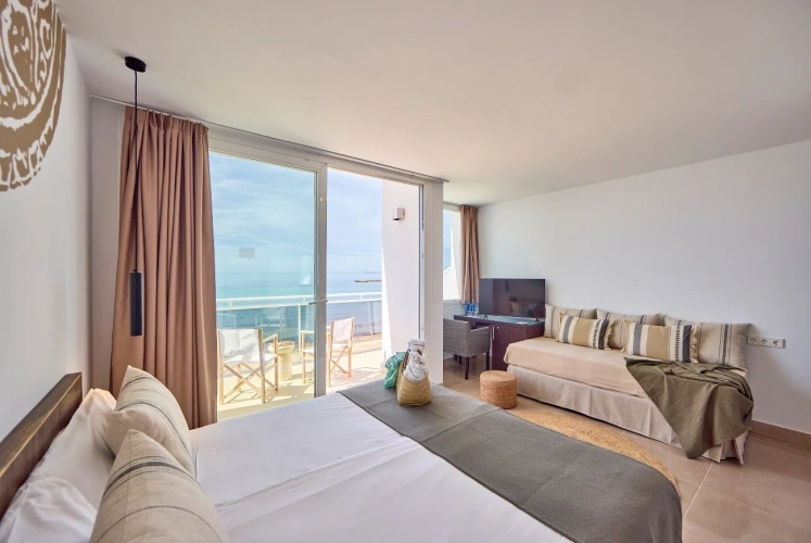 Mandala Triple room with sea view