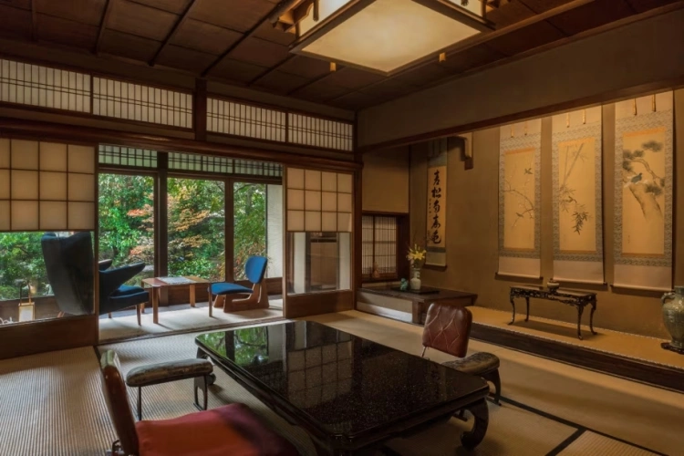 Kiku Japanese Style Suite