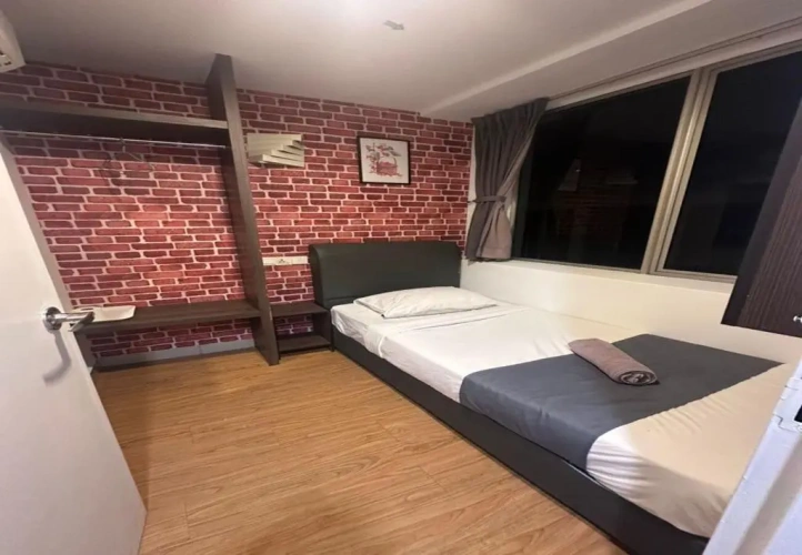 Deluxe Single room