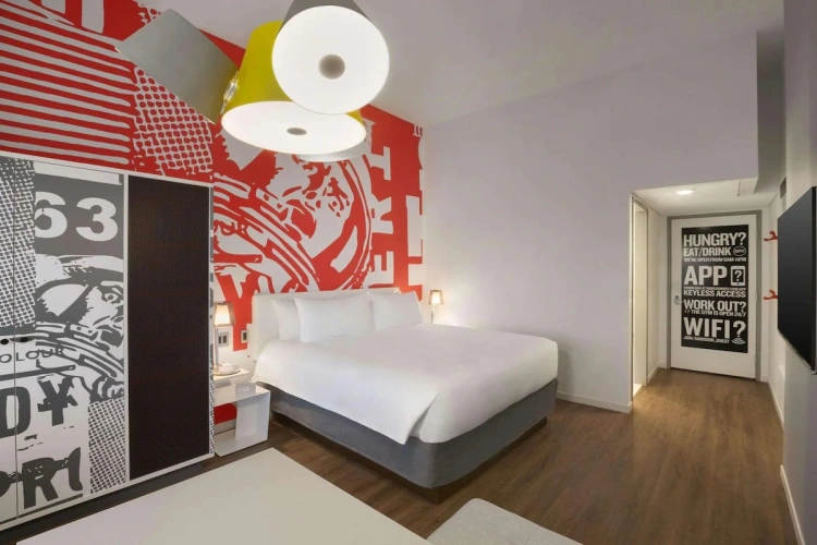 Corner Double Studio