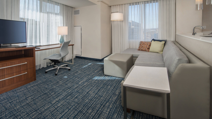 Residence Inn Baltimore at The Johns Hopkins Medical Campus photo 13