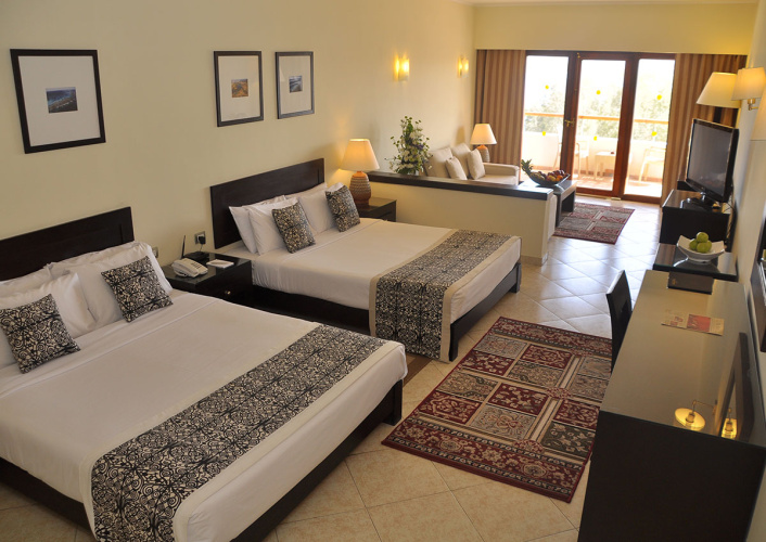 Quadruple Junior Suite