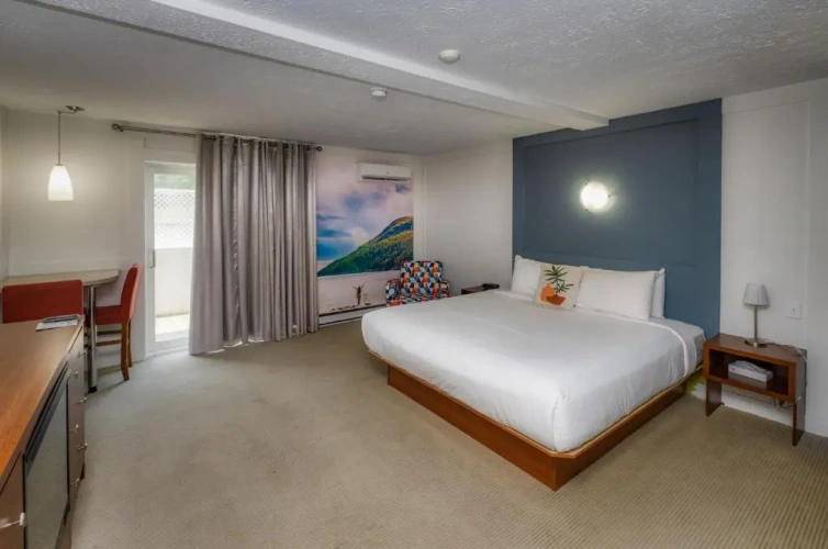 Double Suite