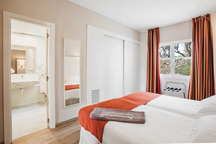 2 Bedrooms Premium Quadruple Duplex Suite