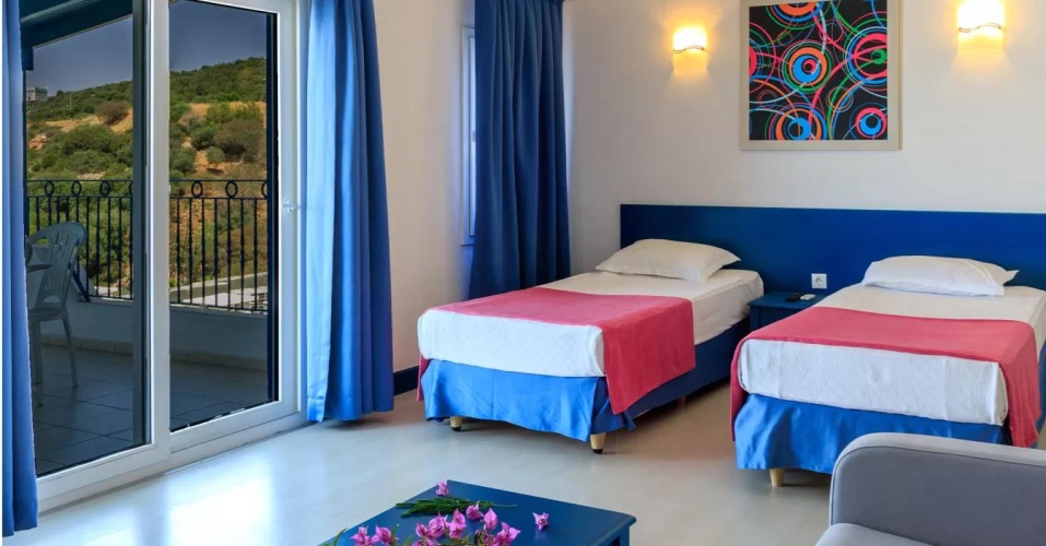 2 Bedrooms Family Club room