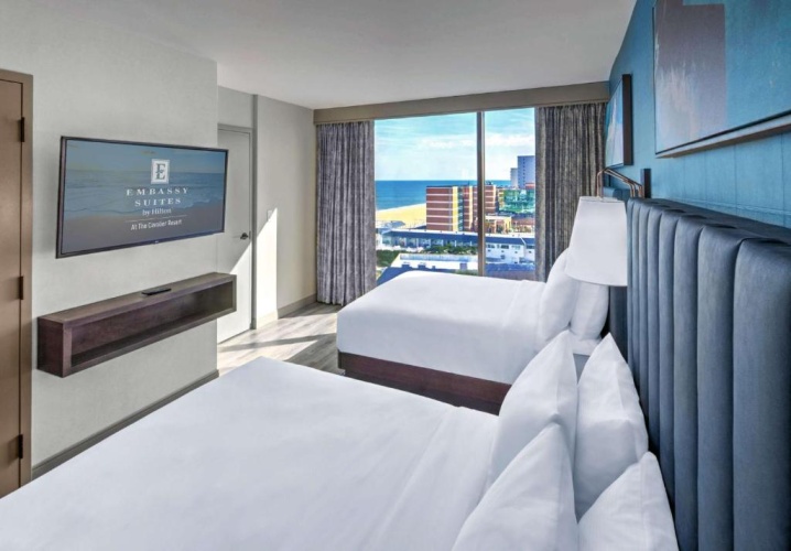 Hearing Accessible Double Suite oceanfront