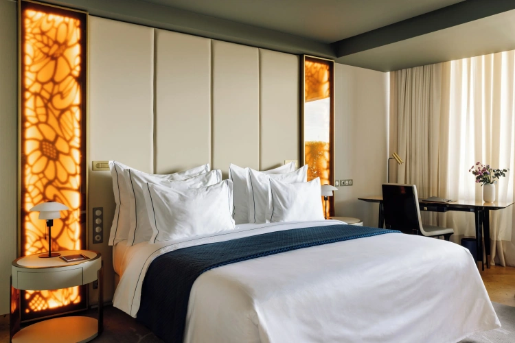 Pool Double Suite