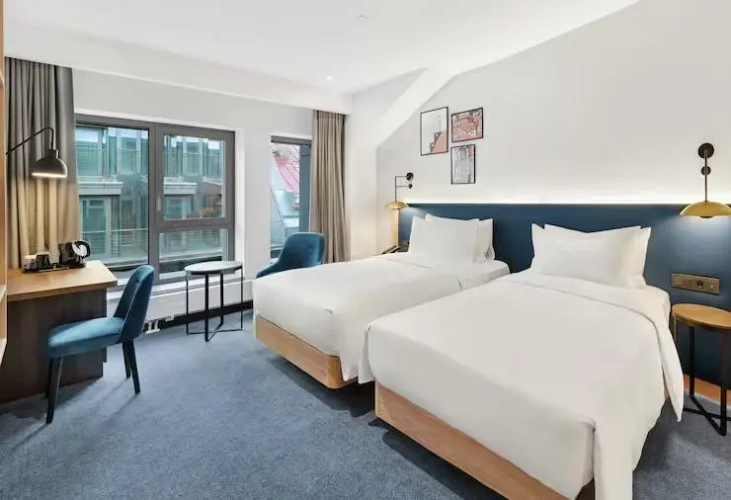 Twin room
