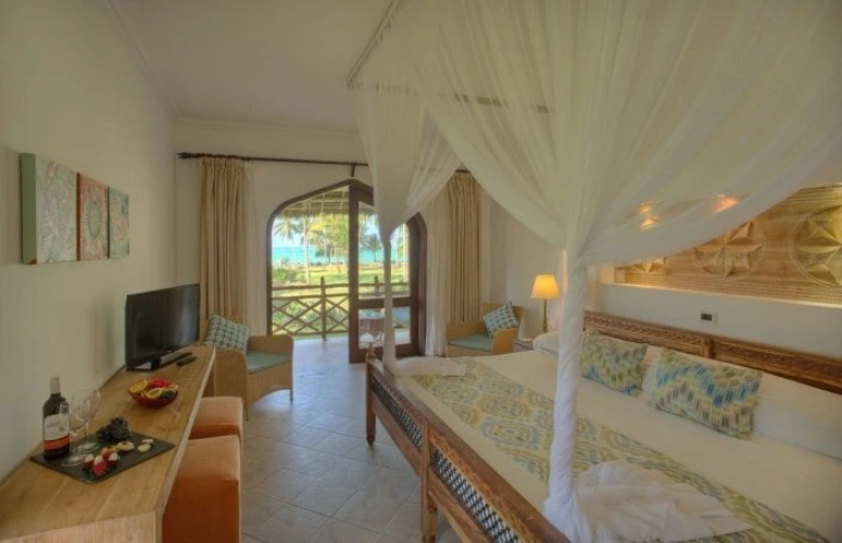 Superior Twin room with garden view