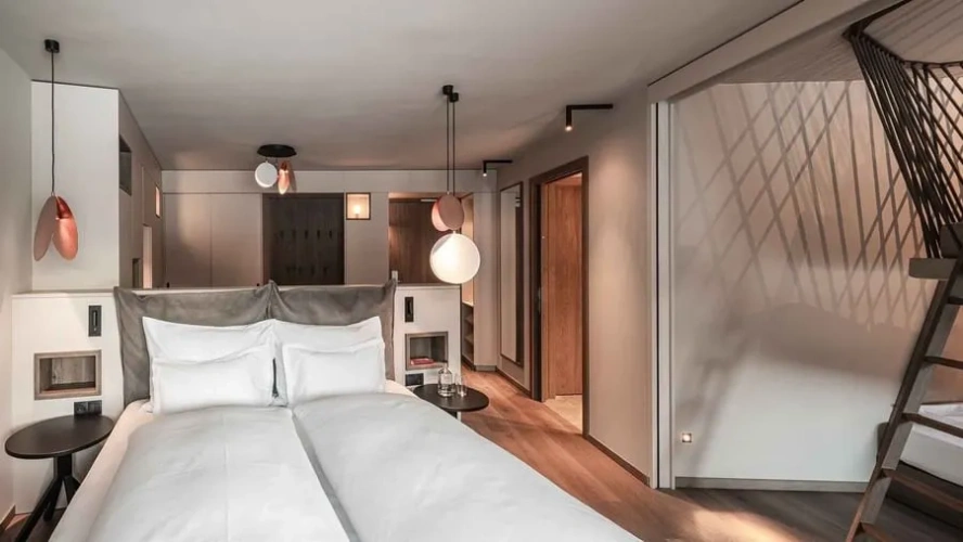 Premium Falkynest Quadruple Suite
