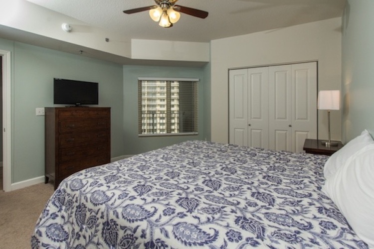 2 Bedrooms Premium Condo with ocean view