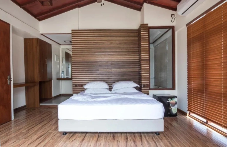 Family Double room with sea view