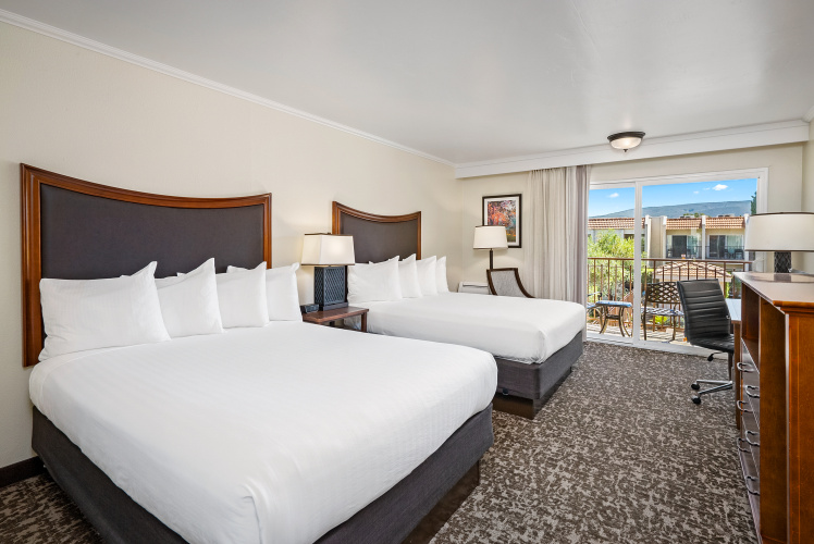 Best Western Plus Royal Oak Hotel photo 12