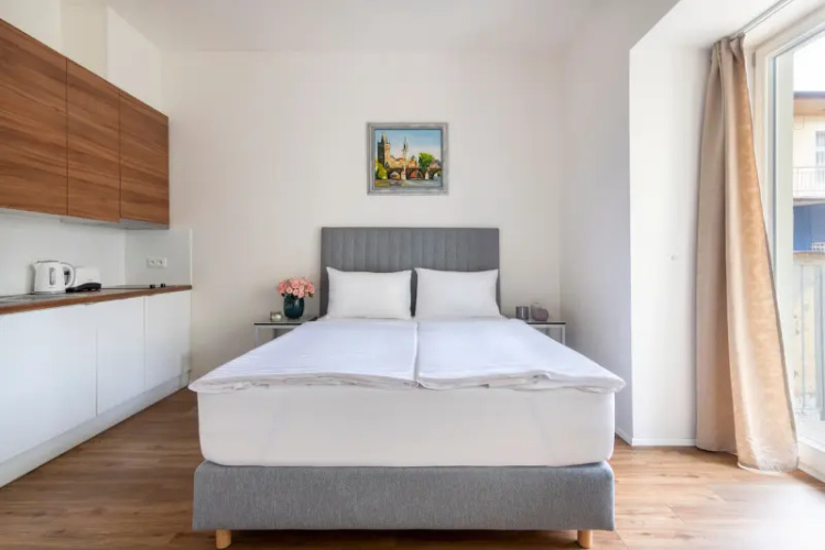 Deluxe Double Studio with balcony