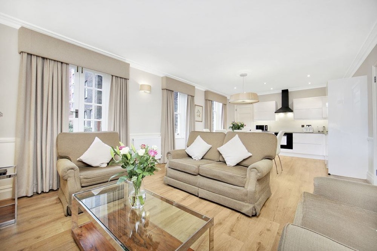 3 Bedrooms Quintuple Suite