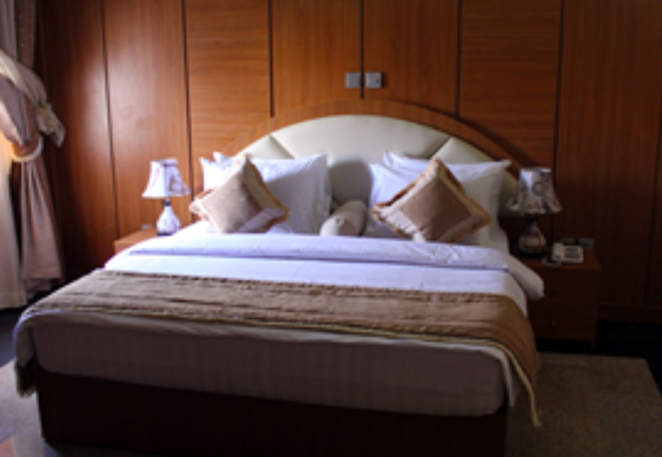 Ambassador Double Suite