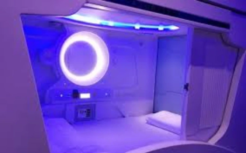 Capsule