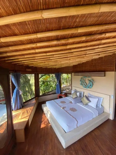 2 Bedrooms Shared Pool Villa