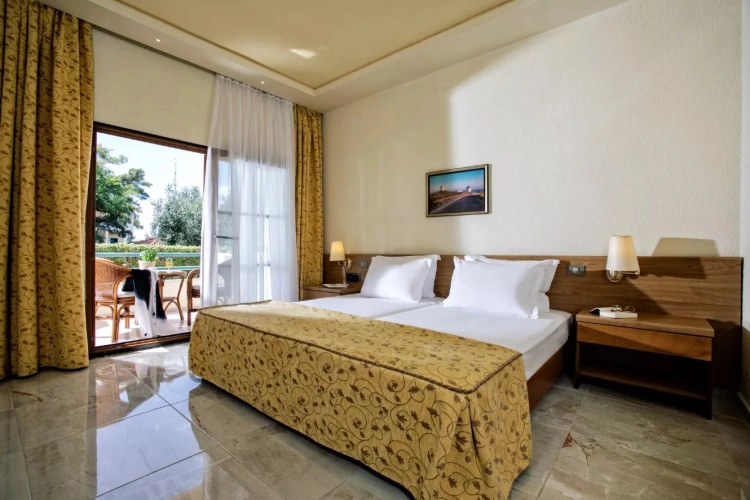 Double room with garden view