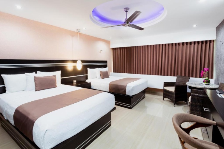 Deluxe Twin room