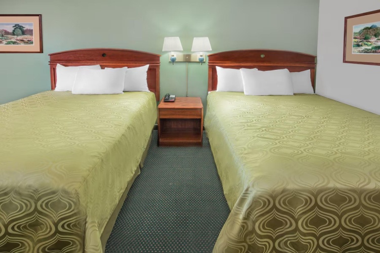 Twin room