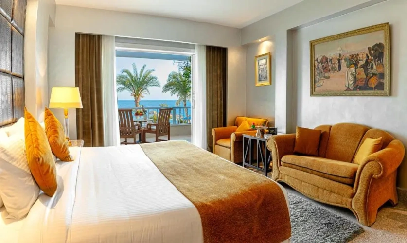 Royal Twin Suite