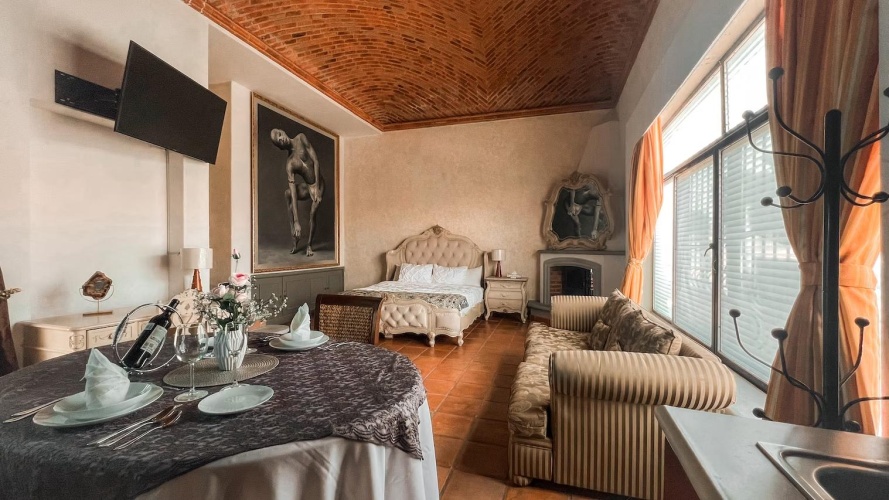 Infinito Double Master Suite