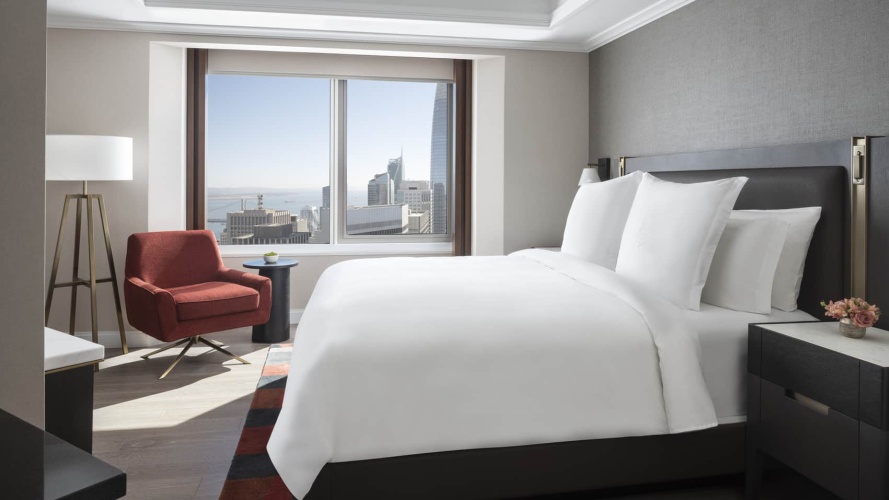 Superior Double room Skyline-View