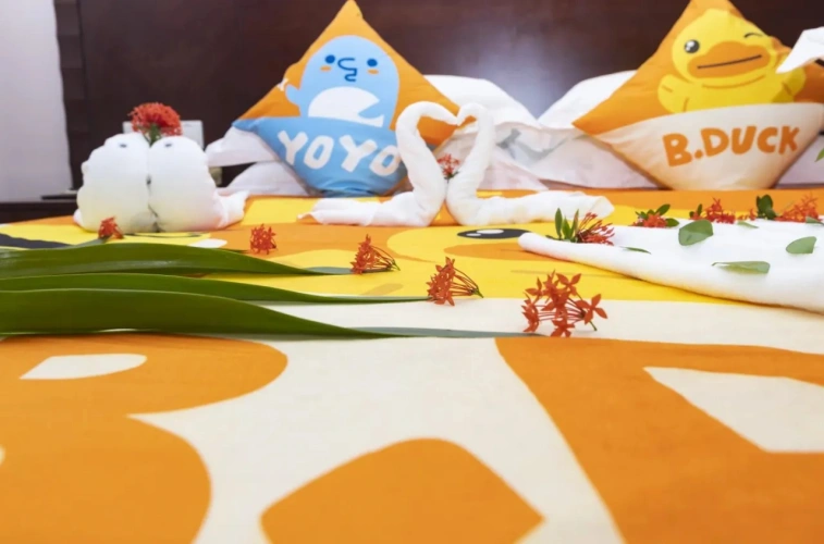 B.Duck (1-Bedroom 1-Living Room) (Tent + Children's Toys) Family Suite