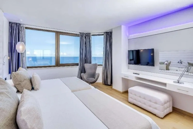 Grand Twin Suite