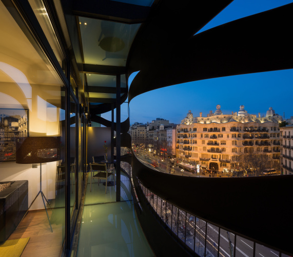 Suites Avenue Luxe Apartments photo 28