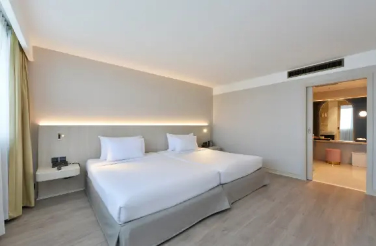 Deluxe Double Suite