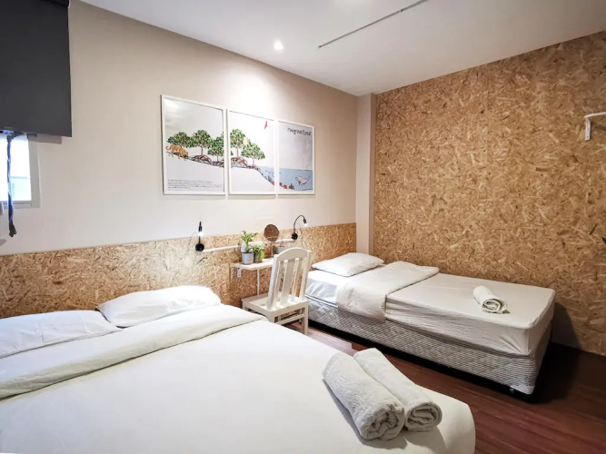Triple room