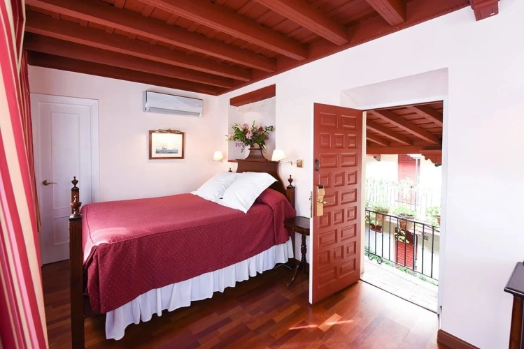 With Bathtub – Hydromassage Double room