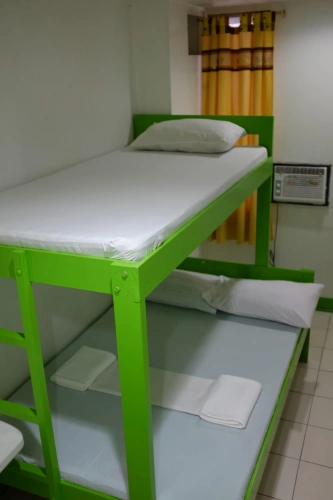 Economy with Air Conditioning Triple room
