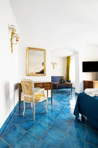 Double Suite