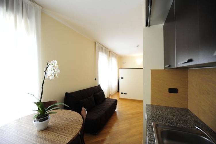 Executive Double BREAKFAST AND PARKING Studio