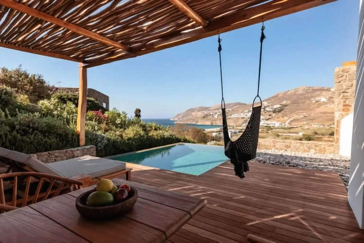 Premium Corner Suite with Private Pool with sea view