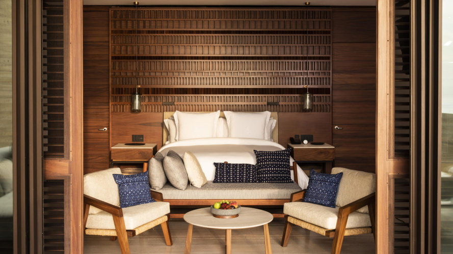 2 Bedrooms Oceano Suite with Infinity Pool beachfront
