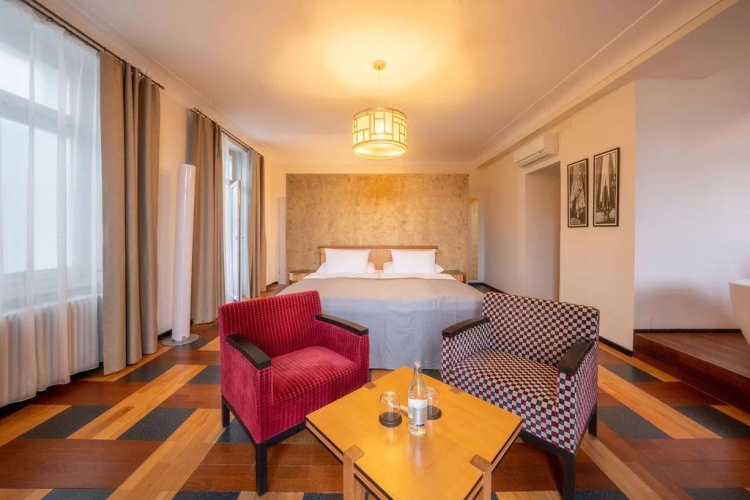 Double Junior Suite with city view