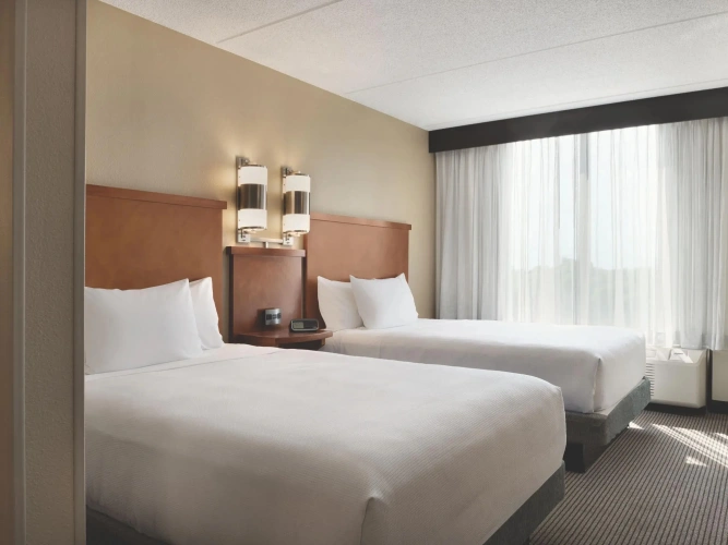 High Floor Quadruple room (with sofa bed)