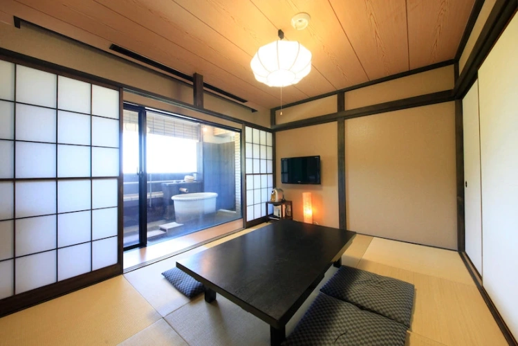 Twin Suite with Open-air Bath