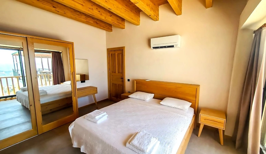 Deluxe Double Suite