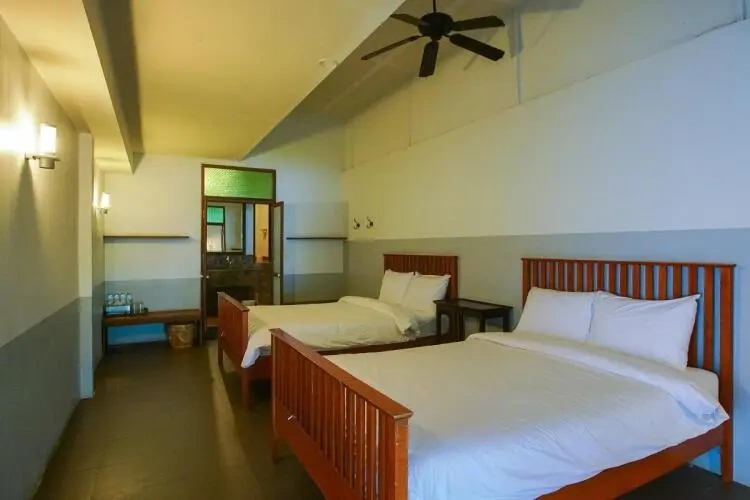 Quadruple Bungalow