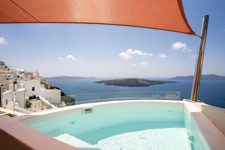 Double Duplex with Outdoor Hot Tub Suite with mountain view