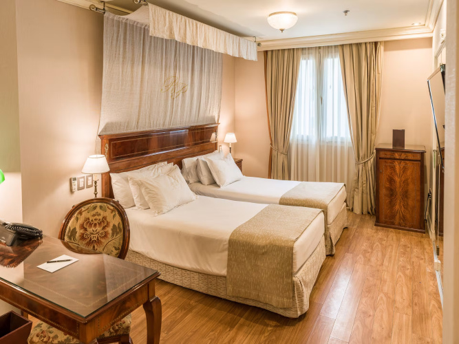 Melia Recoleta Plaza photo 6