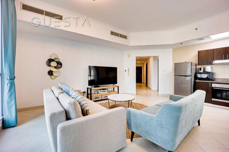 2 Bedrooms Apartment