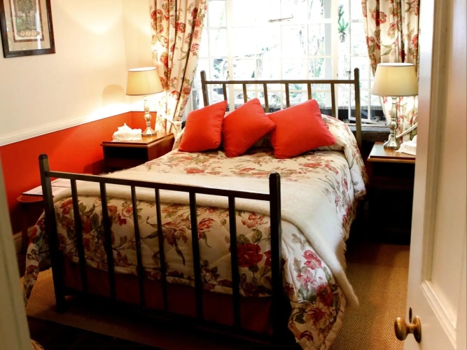 Standard Double Cottage room