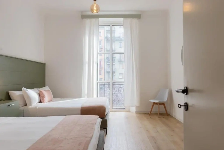 1 Bedroom Via Benedetto Marcello 93 Apartment